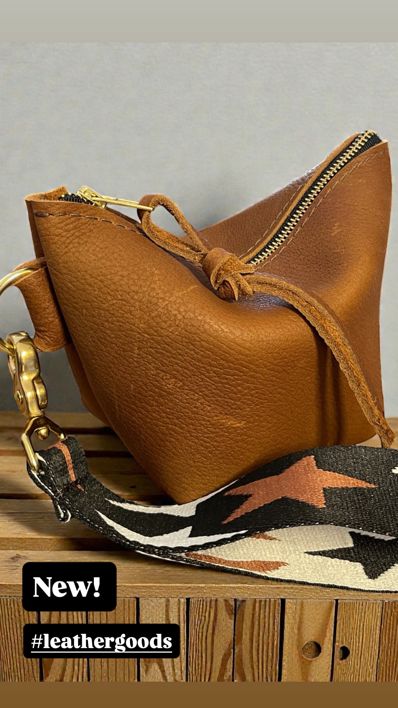 Camel Boxy Wrist Pouch