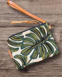 Monstera Wristlet