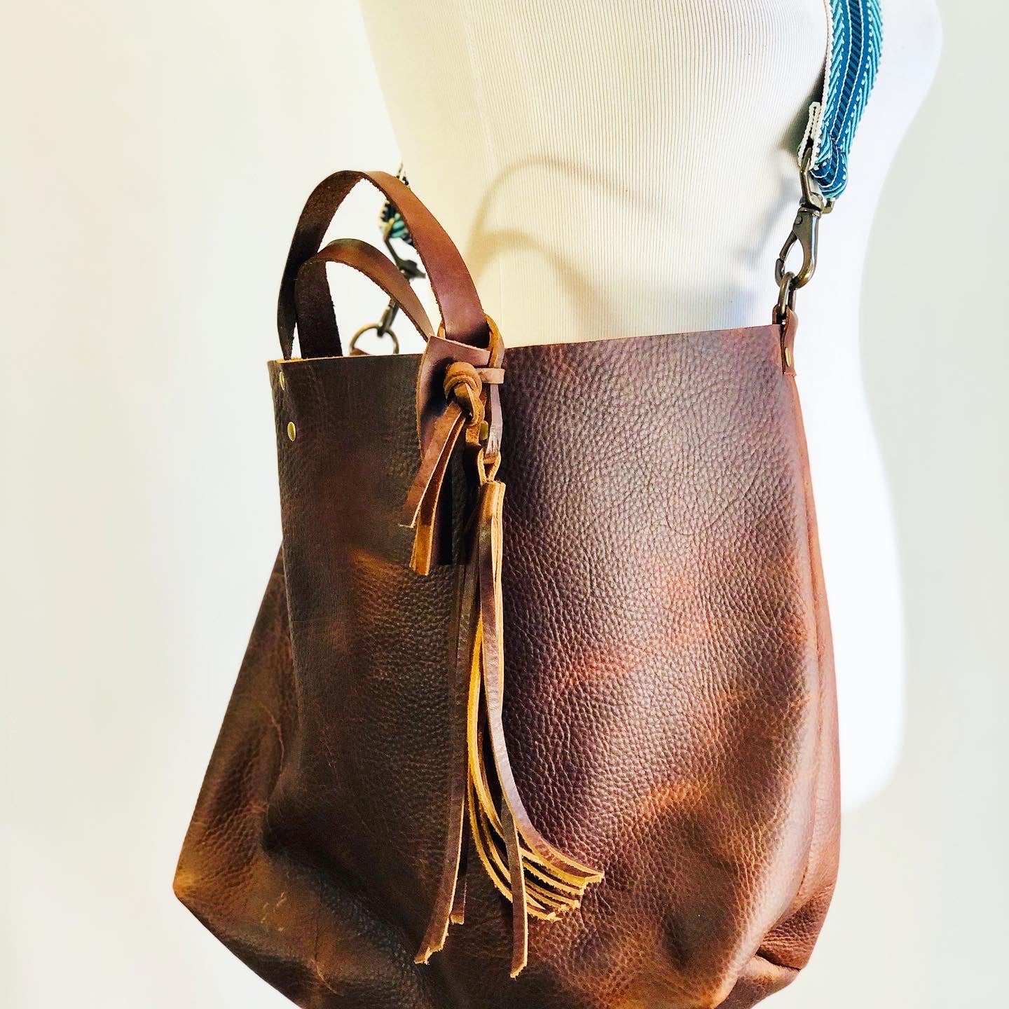 Basic Leather Tote Bag – Songbird Sewing Company