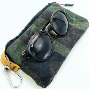 kryds Slumkvarter stimulere Camo Waxed Canvas Sunglasses Case/Pouch – Songbird Sewing Company